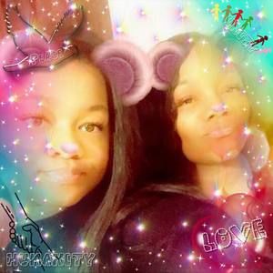 Meet your Posher, Latasha